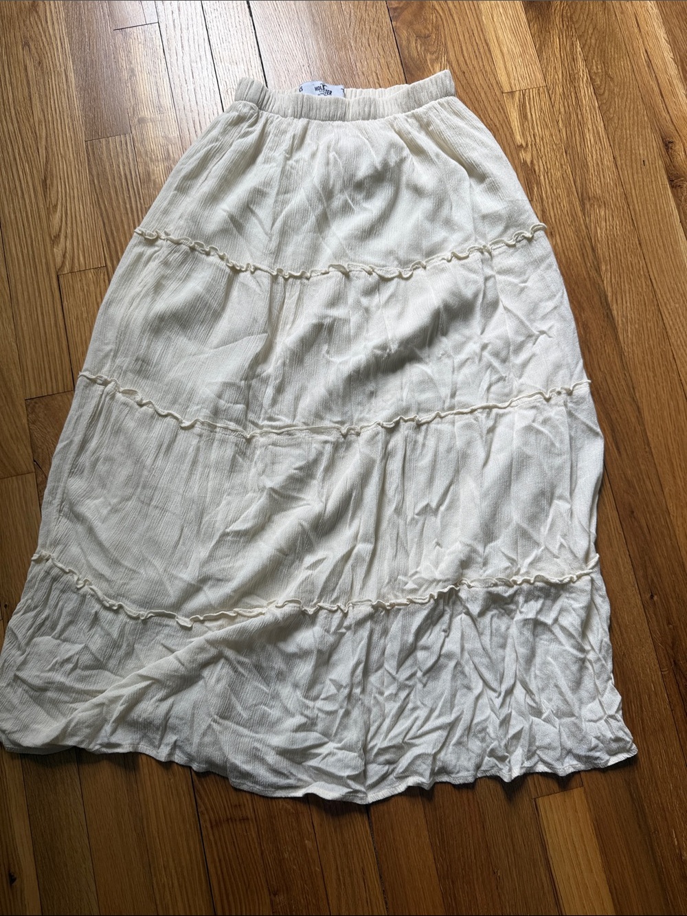 Hollister Cream Tiered Maxi Skirt
